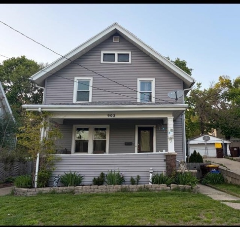 902 10th, ROCKFORD, Illinois 61104, 3 Bedrooms Bedrooms, ,1 BathroomBathrooms,House,For Sale,10th,202602592