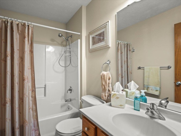 3444 Citadel, ROCKFORD, Illinois 61109, 3 Bedrooms Bedrooms, ,2 BathroomsBathrooms,House,For Sale,Citadel,202602593