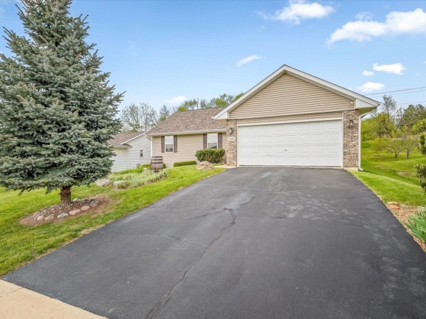 3444 Citadel, ROCKFORD, Illinois 61109, 3 Bedrooms Bedrooms, ,2 BathroomsBathrooms,House,For Sale,Citadel,202602593