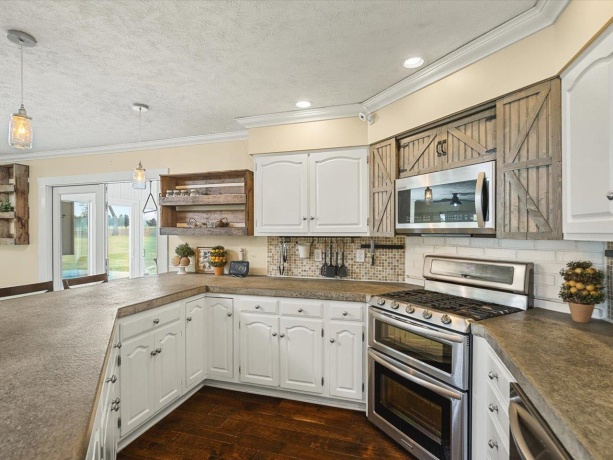 8548 Edwardsville, GERMAN VALLEY, Illinois 61039, 4 Bedrooms Bedrooms, ,3 BathroomsBathrooms,House,For Sale,Edwardsville,202602594
