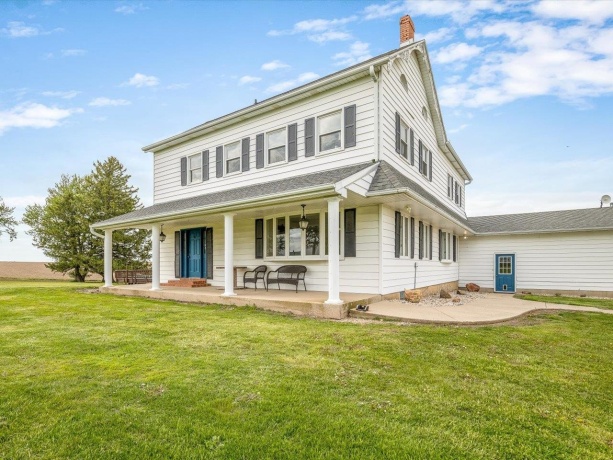 8548 Edwardsville, GERMAN VALLEY, Illinois 61039, 4 Bedrooms Bedrooms, ,3 BathroomsBathrooms,House,For Sale,Edwardsville,202602594