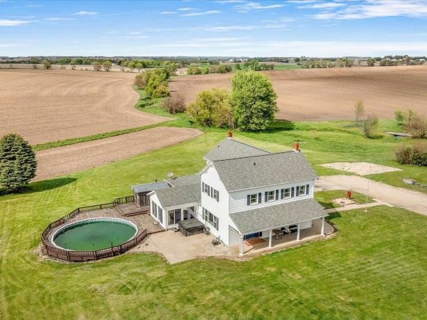 8548 Edwardsville, GERMAN VALLEY, Illinois 61039, 4 Bedrooms Bedrooms, ,3 BathroomsBathrooms,House,For Sale,Edwardsville,202602594