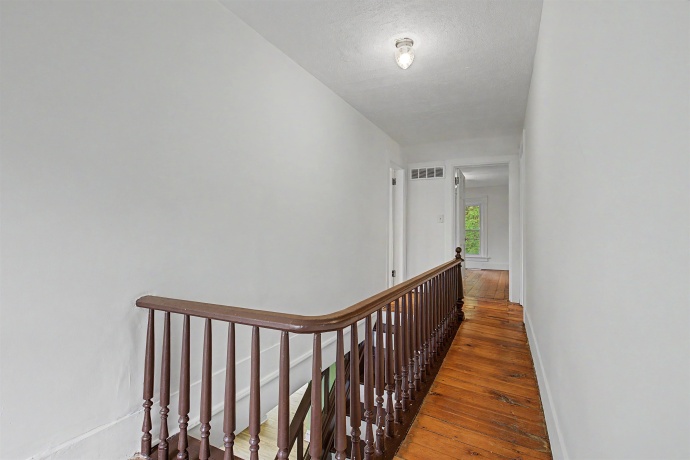748 Dewey, GALENA, Illinois 61036, 3 Bedrooms Bedrooms, ,1 BathroomBathrooms,House,For Sale,Dewey,202602596
