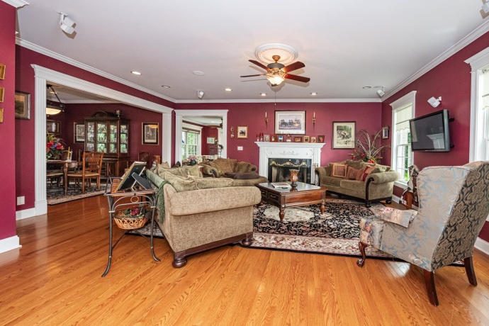 6715 Meyer, MARENGO, Illinois 60152, 5 Bedrooms Bedrooms, ,5 BathroomsBathrooms,House,For Sale,Meyer,202602598