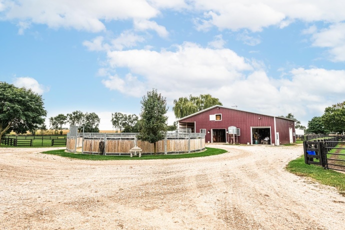 6715 Meyer, MARENGO, Illinois 60152, 5 Bedrooms Bedrooms, ,5 BathroomsBathrooms,House,For Sale,Meyer,202602598
