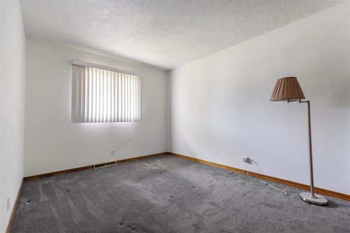2120 Coronet, LOVES PARK, Illinois 61111, 4 Bedrooms Bedrooms, ,1 BathroomBathrooms,House,For Sale,Coronet,202602599