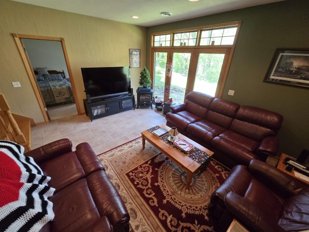 3A25 Grant, APPLE RIVER, Illinois 61001, 3 Bedrooms Bedrooms, ,2 BathroomsBathrooms,House,For Sale,Grant,202602600