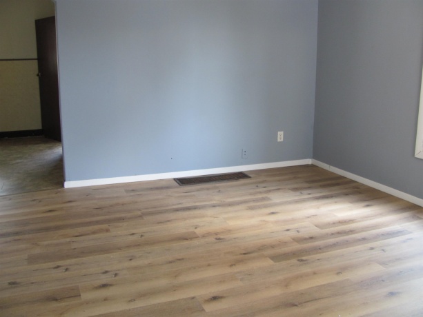 727 Montague, ROCKFORD, Illinois 61102, ,2 Units,For Sale,Montague,202602601