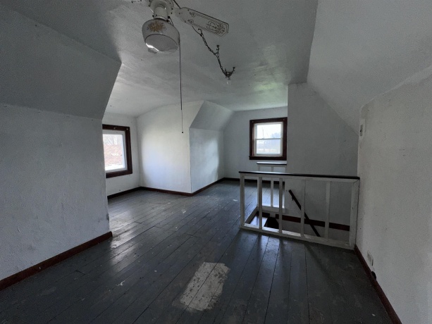 2855 W Florence Rd, FREEPORT, Illinois 61032, 2 Bedrooms Bedrooms, ,1 BathroomBathrooms,House,For Sale,W Florence Rd,202602602