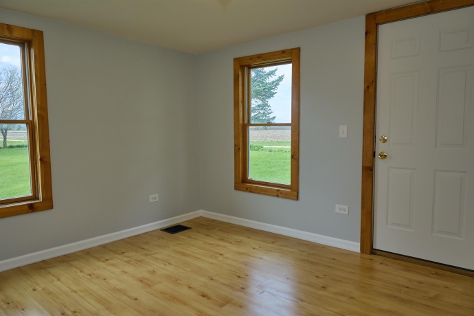 324 Wixon Pit, EARLVILLE, Illinois 60518, 2 Bedrooms Bedrooms, ,1 BathroomBathrooms,House,For Sale,Wixon Pit,202602328