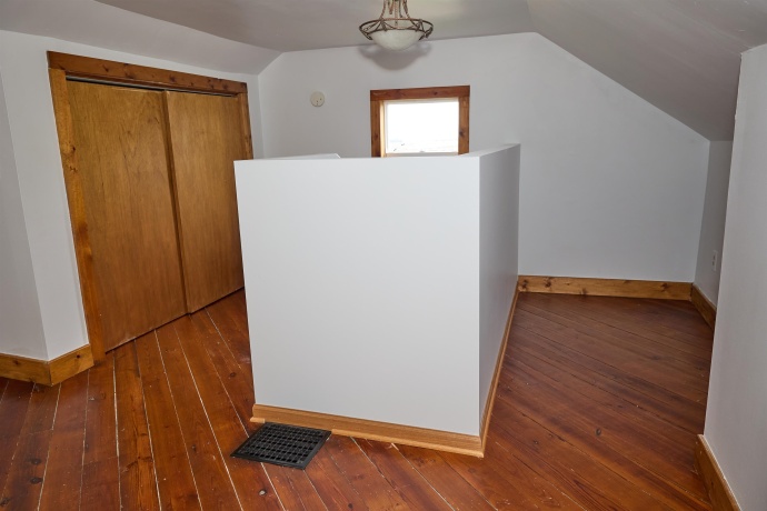 324 Wixon Pit, EARLVILLE, Illinois 60518, 2 Bedrooms Bedrooms, ,1 BathroomBathrooms,House,For Sale,Wixon Pit,202602328