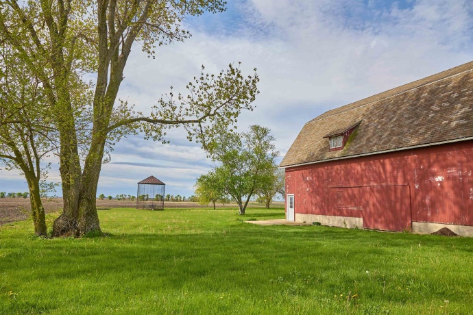 324 Wixon Pit, EARLVILLE, Illinois 60518, 2 Bedrooms Bedrooms, ,1 BathroomBathrooms,House,For Sale,Wixon Pit,202602328