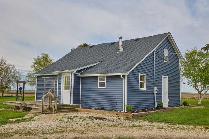 324 Wixon Pit, EARLVILLE, Illinois 60518, 2 Bedrooms Bedrooms, ,1 BathroomBathrooms,House,For Sale,Wixon Pit,202602328