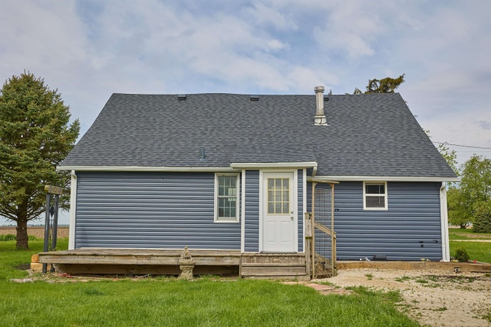 324 Wixon Pit, EARLVILLE, Illinois 60518, 2 Bedrooms Bedrooms, ,1 BathroomBathrooms,House,For Sale,Wixon Pit,202602328