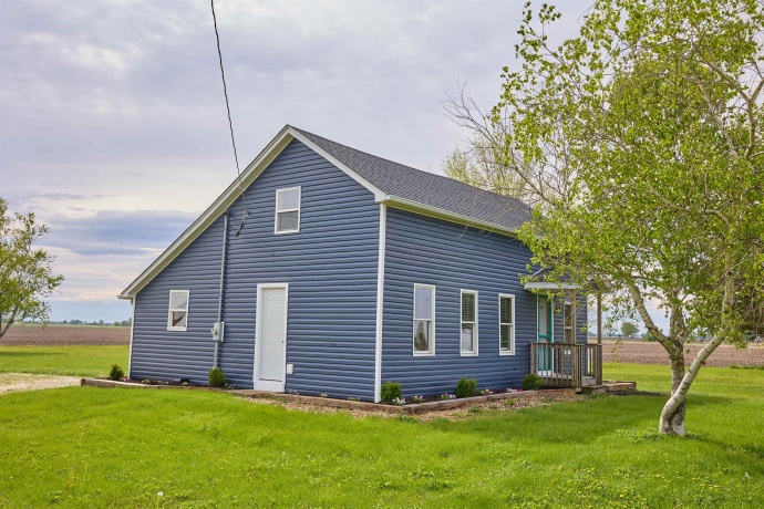 324 Wixon Pit, EARLVILLE, Illinois 60518, 2 Bedrooms Bedrooms, ,1 BathroomBathrooms,House,For Sale,Wixon Pit,202602328
