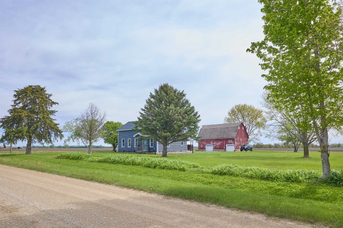 324 Wixon Pit, EARLVILLE, Illinois 60518, 2 Bedrooms Bedrooms, ,1 BathroomBathrooms,House,For Sale,Wixon Pit,202602328
