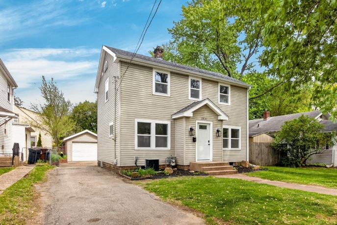 2031 Ridge, ROCKFORD, Illinois 61103, 3 Bedrooms Bedrooms, ,1 BathroomBathrooms,House,For Sale,Ridge,202602605
