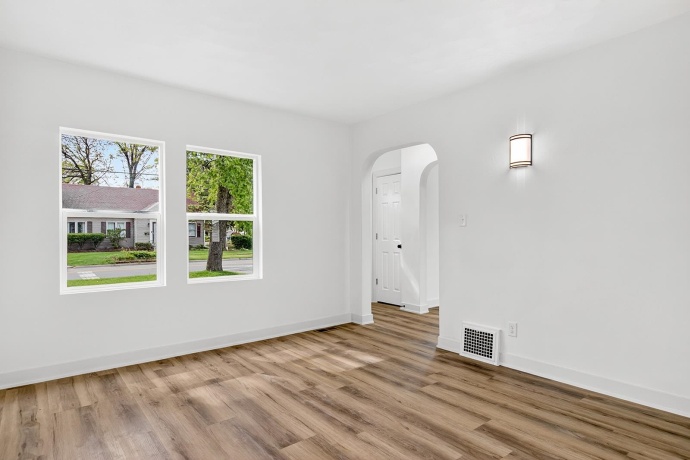 2031 Ridge, ROCKFORD, Illinois 61103, 3 Bedrooms Bedrooms, ,1 BathroomBathrooms,House,For Sale,Ridge,202602605