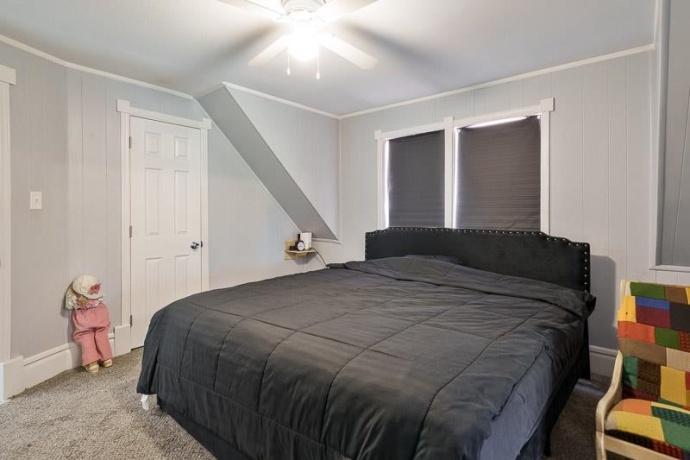 728 10th, ROCKFORD, Illinois 61104, 3 Bedrooms Bedrooms, ,1 BathroomBathrooms,House,For Sale,10th,202602606