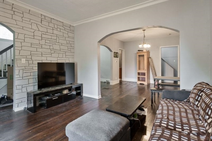 728 10th, ROCKFORD, Illinois 61104, 3 Bedrooms Bedrooms, ,1 BathroomBathrooms,House,For Sale,10th,202602606