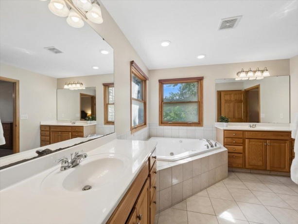 12743 Vestas, BELVIDERE, Illinois 61008, 3 Bedrooms Bedrooms, ,2 BathroomsBathrooms,House,For Sale,Vestas,202602221