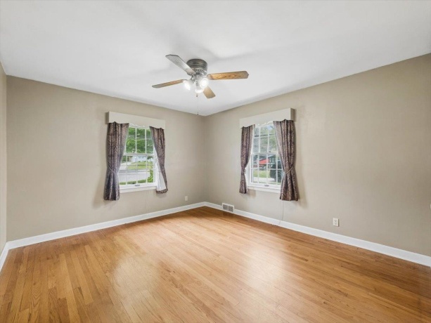 1740 East Gate, ROCKFORD, Illinois 61108, 3 Bedrooms Bedrooms, ,1 BathroomBathrooms,House,For Sale,East Gate,202602617
