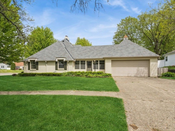 1740 East Gate, ROCKFORD, Illinois 61108, 3 Bedrooms Bedrooms, ,1 BathroomBathrooms,House,For Sale,East Gate,202602617