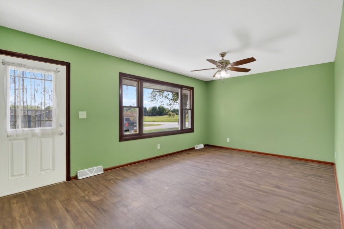 8320 Trudy, ROCKFORD, Illinois 61108, 3 Bedrooms Bedrooms, ,1 BathroomBathrooms,House,For Sale,Trudy,202602620