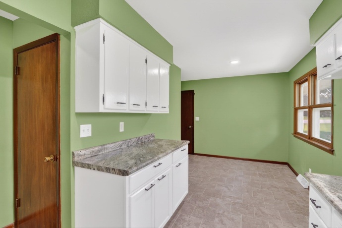 8320 Trudy, ROCKFORD, Illinois 61108, 3 Bedrooms Bedrooms, ,1 BathroomBathrooms,House,For Sale,Trudy,202602620