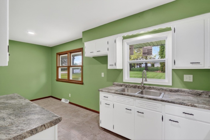 8320 Trudy, ROCKFORD, Illinois 61108, 3 Bedrooms Bedrooms, ,1 BathroomBathrooms,House,For Sale,Trudy,202602620