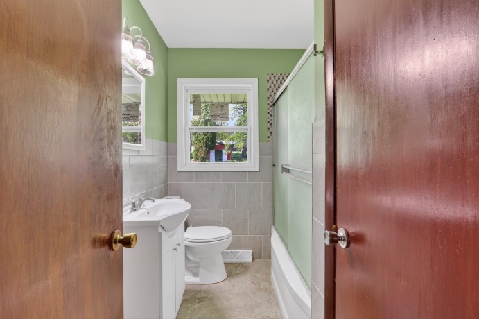 8320 Trudy, ROCKFORD, Illinois 61108, 3 Bedrooms Bedrooms, ,1 BathroomBathrooms,House,For Sale,Trudy,202602620