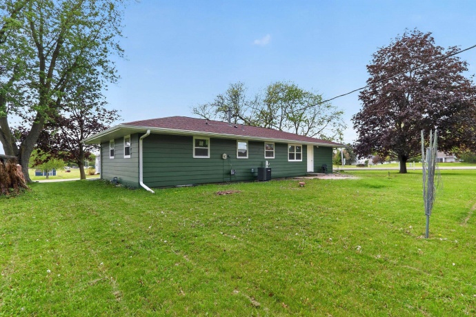 8320 Trudy, ROCKFORD, Illinois 61108, 3 Bedrooms Bedrooms, ,1 BathroomBathrooms,House,For Sale,Trudy,202602620
