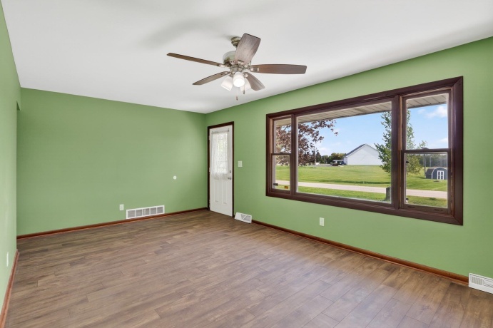 8320 Trudy, ROCKFORD, Illinois 61108, 3 Bedrooms Bedrooms, ,1 BathroomBathrooms,House,For Sale,Trudy,202602620