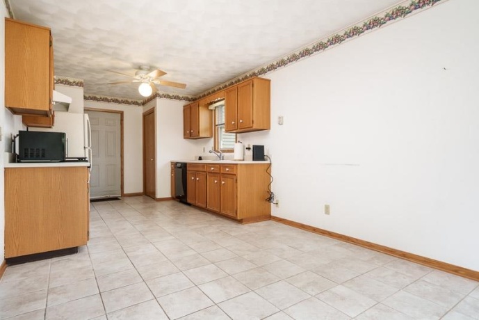4812 PINE-AL, MACHESNEY PARK, Illinois 61115, 3 Bedrooms Bedrooms, ,2 BathroomsBathrooms,House,For Sale,PINE-AL,202602621