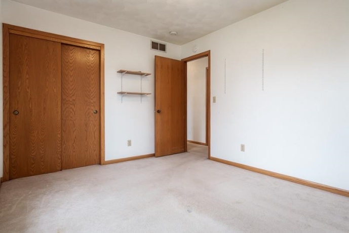4812 PINE-AL, MACHESNEY PARK, Illinois 61115, 3 Bedrooms Bedrooms, ,2 BathroomsBathrooms,House,For Sale,PINE-AL,202602621
