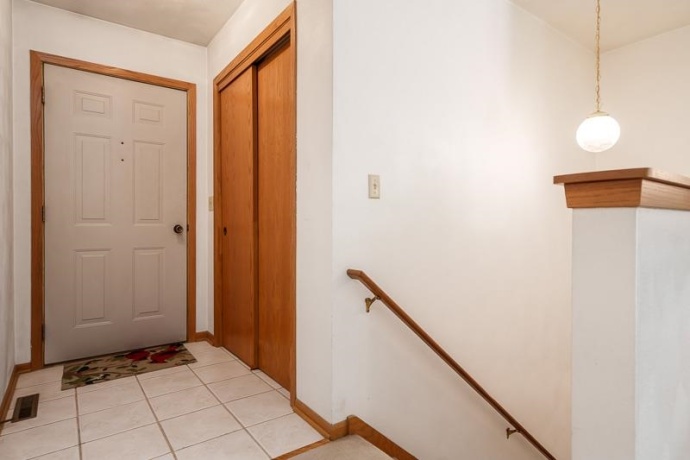 4812 PINE-AL, MACHESNEY PARK, Illinois 61115, 3 Bedrooms Bedrooms, ,2 BathroomsBathrooms,House,For Sale,PINE-AL,202602621
