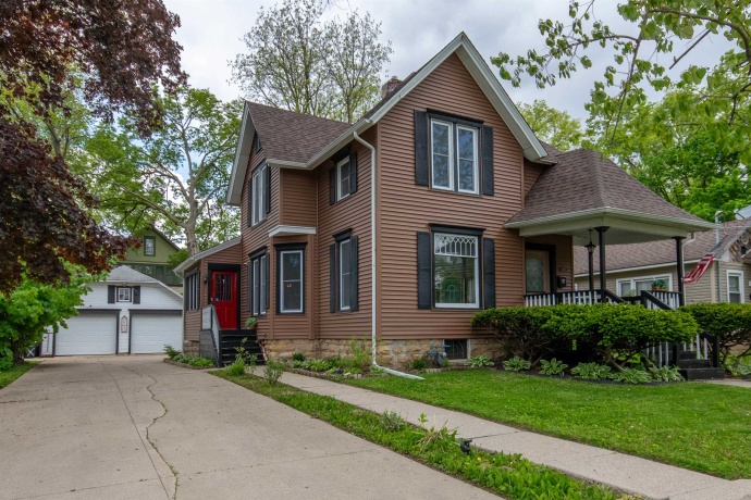 400 2nd, OREGON, Illinois 61061, 3 Bedrooms Bedrooms, ,1 BathroomBathrooms,House,For Sale,2nd,202602622