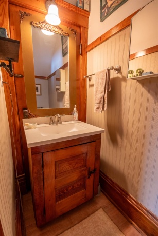 400 2nd, OREGON, Illinois 61061, 3 Bedrooms Bedrooms, ,1 BathroomBathrooms,House,For Sale,2nd,202602622
