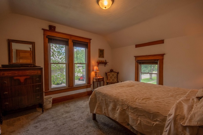 400 2nd, OREGON, Illinois 61061, 3 Bedrooms Bedrooms, ,1 BathroomBathrooms,House,For Sale,2nd,202602622