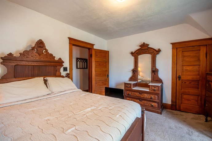 400 2nd, OREGON, Illinois 61061, 3 Bedrooms Bedrooms, ,1 BathroomBathrooms,House,For Sale,2nd,202602622