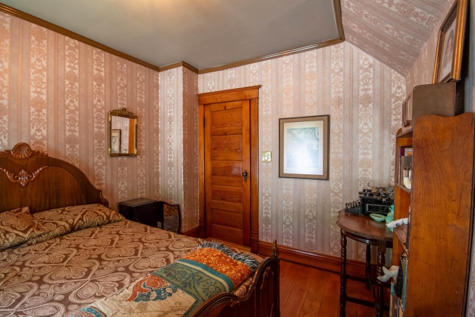 400 2nd, OREGON, Illinois 61061, 3 Bedrooms Bedrooms, ,1 BathroomBathrooms,House,For Sale,2nd,202602622