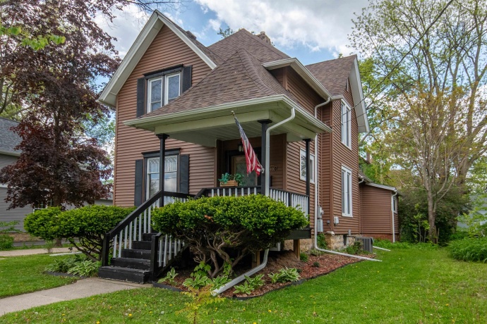 400 2nd, OREGON, Illinois 61061, 3 Bedrooms Bedrooms, ,1 BathroomBathrooms,House,For Sale,2nd,202602622