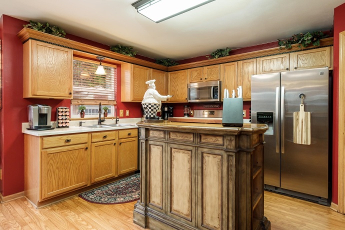 767 LONG ISLAND, LOVES PARK, Illinois 61111, 4 Bedrooms Bedrooms, ,2 BathroomsBathrooms,House,For Sale,LONG ISLAND,202602623