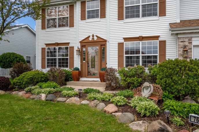767 LONG ISLAND, LOVES PARK, Illinois 61111, 4 Bedrooms Bedrooms, ,2 BathroomsBathrooms,House,For Sale,LONG ISLAND,202602623