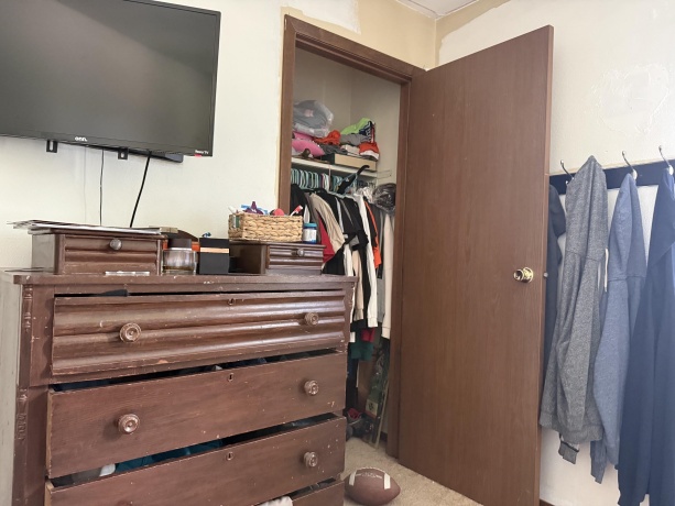 2041 Winchester Drive, FREEPORT, Illinois 61032, 4 Bedrooms Bedrooms, ,3 BathroomsBathrooms,House,For Sale,Winchester Drive,202602625
