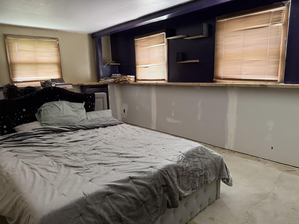 2041 Winchester Drive, FREEPORT, Illinois 61032, 4 Bedrooms Bedrooms, ,3 BathroomsBathrooms,House,For Sale,Winchester Drive,202602625