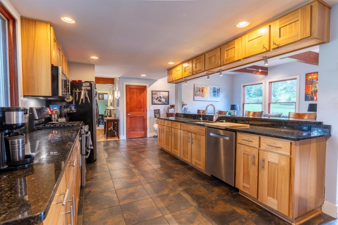 4609 Brookview, ROCKFORD, Illinois 61114, 4 Bedrooms Bedrooms, ,3 BathroomsBathrooms,House,For Sale,Brookview,202602482