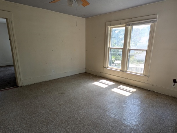1315 Rotzler, FREEPORT, Illinois 61032, 4 Bedrooms Bedrooms, ,2 BathroomsBathrooms,House,For Sale,Rotzler,202602627