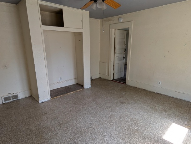 1315 Rotzler, FREEPORT, Illinois 61032, 4 Bedrooms Bedrooms, ,2 BathroomsBathrooms,House,For Sale,Rotzler,202602627