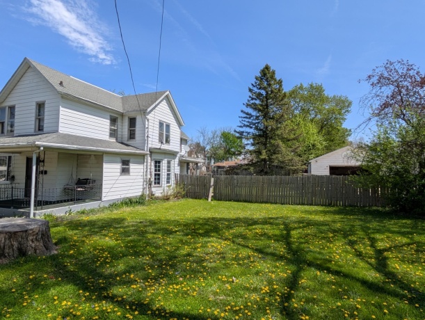 1315 Rotzler, FREEPORT, Illinois 61032, 4 Bedrooms Bedrooms, ,2 BathroomsBathrooms,House,For Sale,Rotzler,202602627